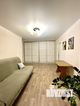 4-к квартира, вторичка, 62м2, 5/5 этаж