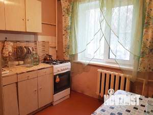2-к квартира, вторичка, 42м2, 1/5 этаж