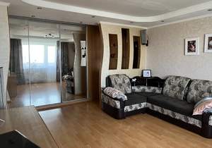 4-к квартира, вторичка, 93м2, 10/10 этаж