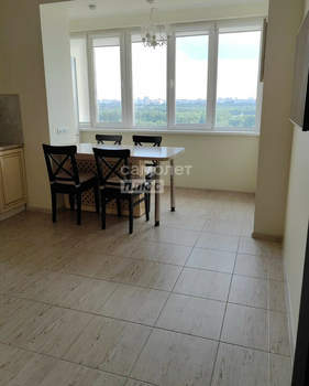 2-к квартира, вторичка, 63м2, 10/17 этаж