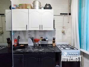 2-к квартира, вторичка, 42м2, 1/4 этаж