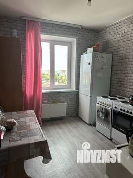 Студия квартира, вторичка, 33м2, 10/10 этаж