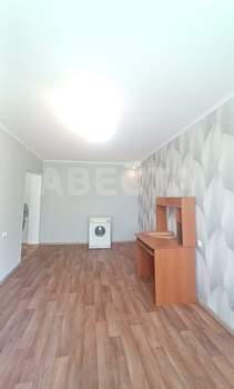 2-к квартира, вторичка, 40м2, 1/5 этаж