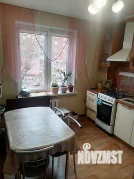 3-к квартира, вторичка, 68м2, 2/5 этаж