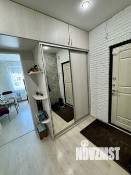 2-к квартира, вторичка, 56м2, 1/10 этаж