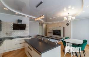 3-к квартира, вторичка, 100м2, 7/13 этаж