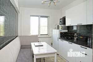 2-к квартира, вторичка, 45м2, 3/5 этаж