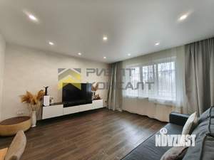 2-к квартира, вторичка, 60м2, 1/12 этаж