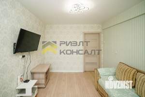 2-к квартира, вторичка, 45м2, 1/5 этаж