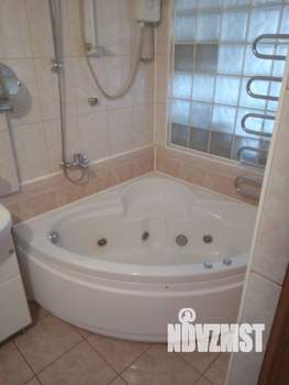 3-к квартира, вторичка, 68м2, 1/2 этаж