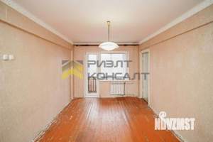 4-к квартира, вторичка, 58м2, 2/5 этаж