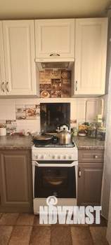 2-к квартира, вторичка, 42м2, 5/5 этаж