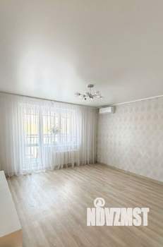 2-к квартира, вторичка, 57м2, 8/10 этаж