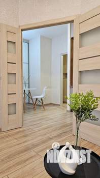2-к квартира, вторичка, 42м2, 1/9 этаж