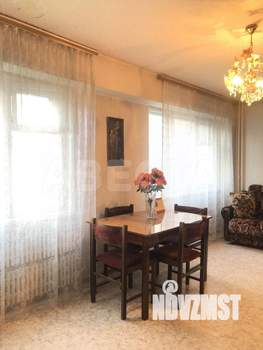 2-к квартира, вторичка, 42м2, 2/5 этаж