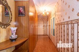 4-к квартира, вторичка, 73м2, 3/9 этаж