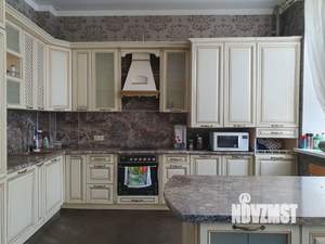 3-к квартира, вторичка, 139м2, 1/4 этаж