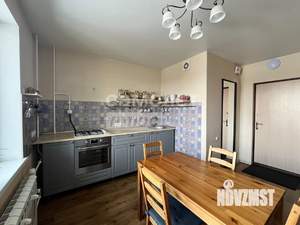 4-к квартира, вторичка, 94м2, 5/9 этаж