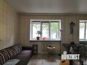 2-к квартира, вторичка, 45м2, 1/4 этаж