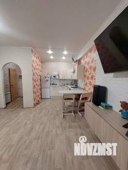 2-к квартира, вторичка, 58м2, 1/1 этаж