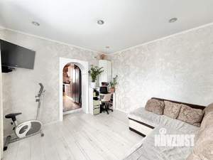 2-к квартира, вторичка, 54м2, 1/1 этаж