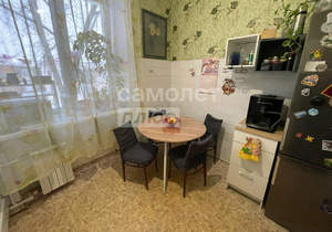 3-к квартира, вторичка, 71м2, 3/3 этаж