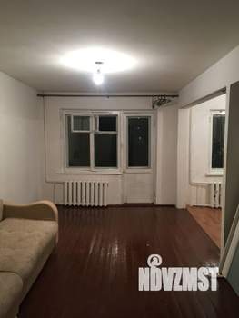 2-к квартира, вторичка, 45м2, 3/5 этаж