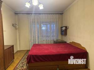 4-к квартира, вторичка, 104м2, 2/5 этаж