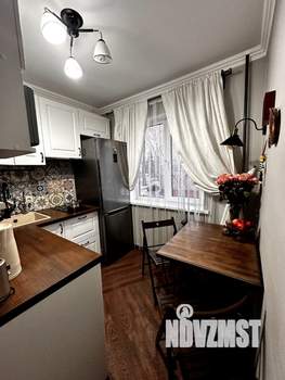 3-к квартира, вторичка, 58м2, 2/5 этаж