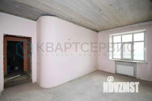 4-к квартира, вторичка, 117м2, 1/8 этаж