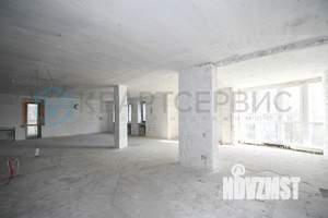 4-к квартира, вторичка, 139м2, 3/15 этаж