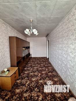 2-к квартира, вторичка, 40м2, 4/9 этаж