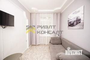 3-к квартира, вторичка, 65м2, 1/4 этаж