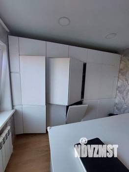 3-к квартира, вторичка, 140м2, 2/2 этаж