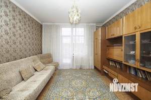 3-к квартира, вторичка, 74м2, 5/5 этаж