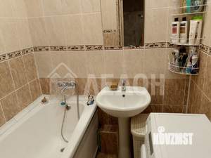 3-к квартира, вторичка, 63м2, 6/9 этаж