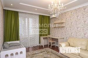 3-к квартира, вторичка, 110м2, 3/3 этаж