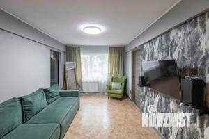 2-к квартира, вторичка, 45м2, 1/5 этаж