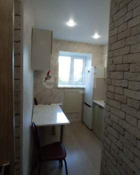 2-к квартира, вторичка, 38м2, 1/5 этаж