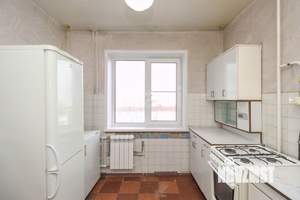 3-к квартира, вторичка, 64м2, 8/9 этаж