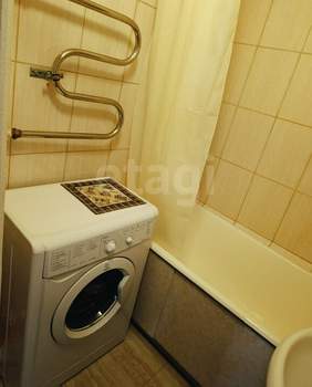 4-к квартира, вторичка, 66м2, 2/9 этаж