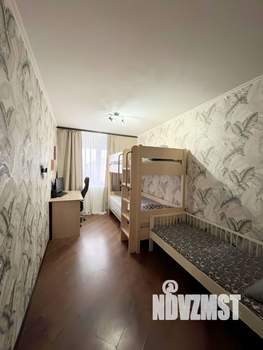 3-к квартира, вторичка, 57м2, 5/5 этаж