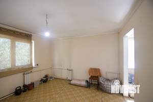 1-к квартира, вторичка, 38м2, 3/3 этаж