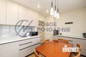 4-к квартира, вторичка, 103м2, 10/10 этаж