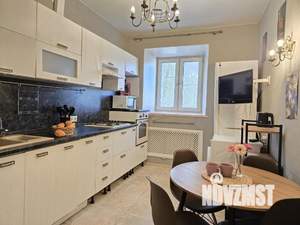 2-к квартира, вторичка, 51м2, 1/4 этаж