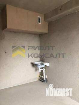 2-к квартира, вторичка, 59м2, 1/10 этаж