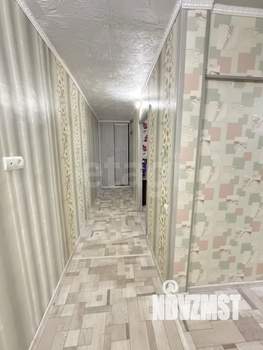 2-к квартира, вторичка, 42м2, 1/4 этаж