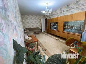 3-к квартира, вторичка, 63м2, 4/5 этаж
