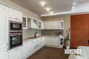 3-к квартира, вторичка, 157м2, 6/6 этаж