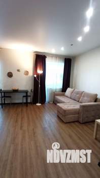 2-к квартира, вторичка, 62м2, 10/14 этаж